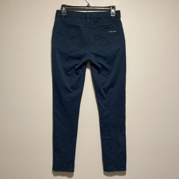 Calvin Klein Jeans Low Rise Pants, Blue, Size 6 - Picture 2 of 6
